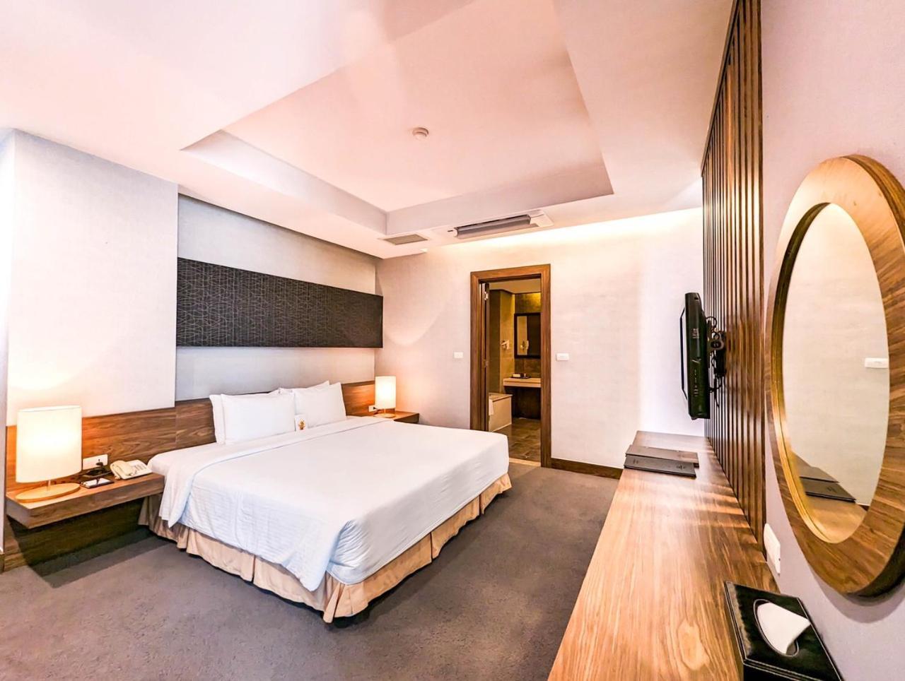 Muong Thanh Grand Xa La Hotel Hanói Exterior foto