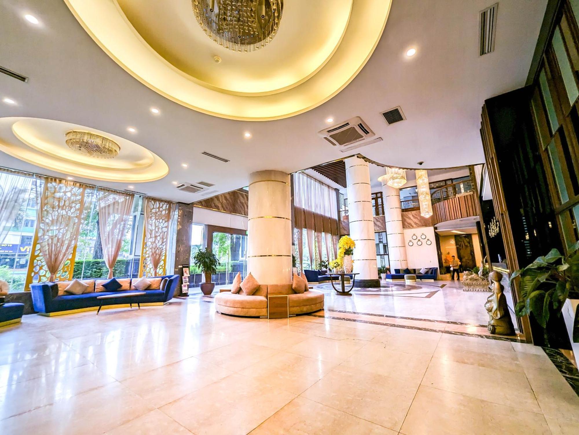 Muong Thanh Grand Xa La Hotel Hanói Exterior foto