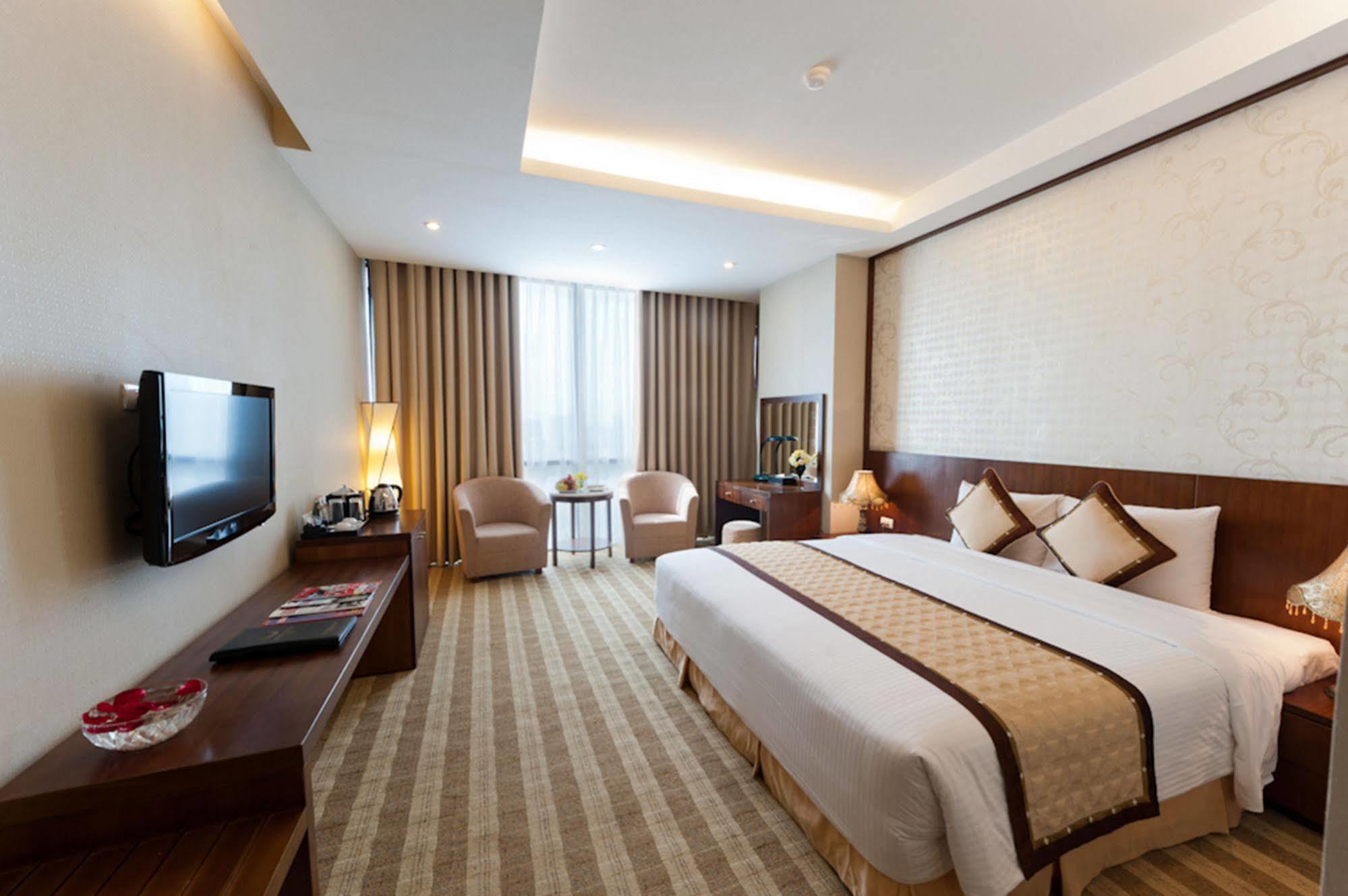 Muong Thanh Grand Xa La Hotel Hanói Exterior foto